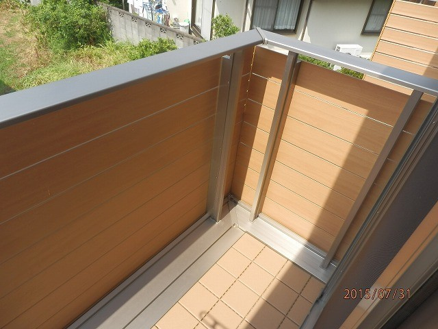 外からの目が気にならないバルコニーで洗濯物が干せます