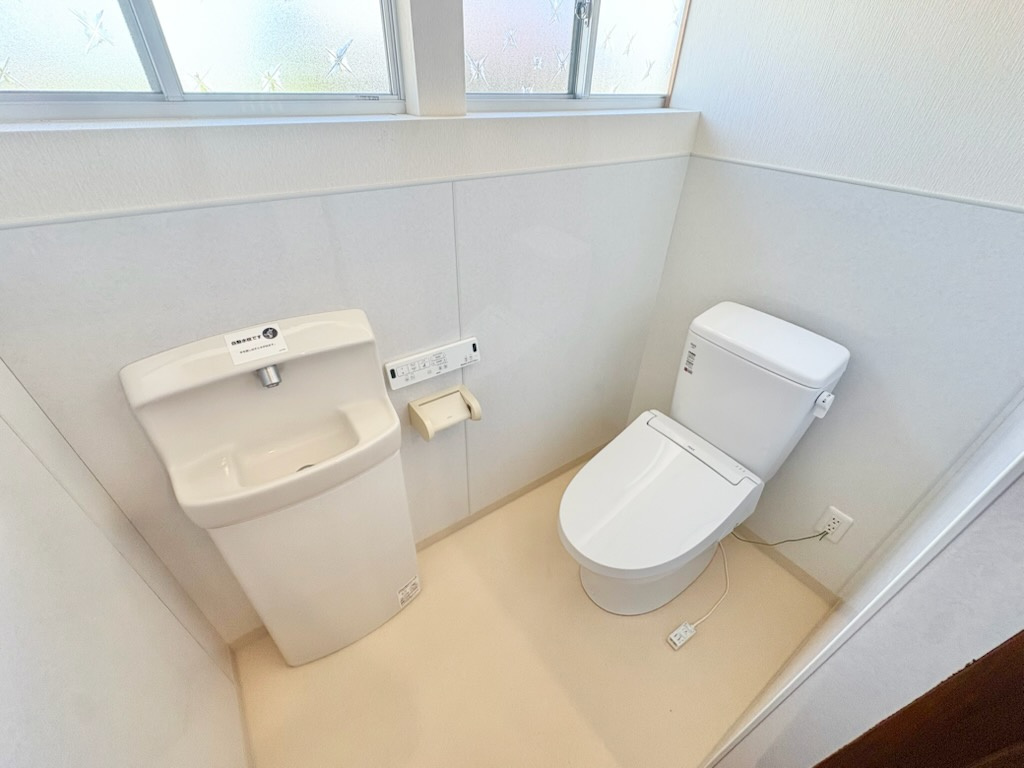 泉南市男里　中古平屋建てのトイレ