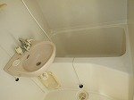 コンパクトで使いやすいお風呂です