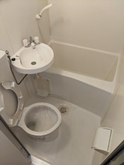 シンプルで使いやすいトイレです