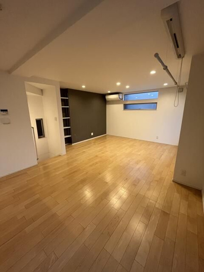 【居間・リビング】 | 高円寺北一丁目戸建