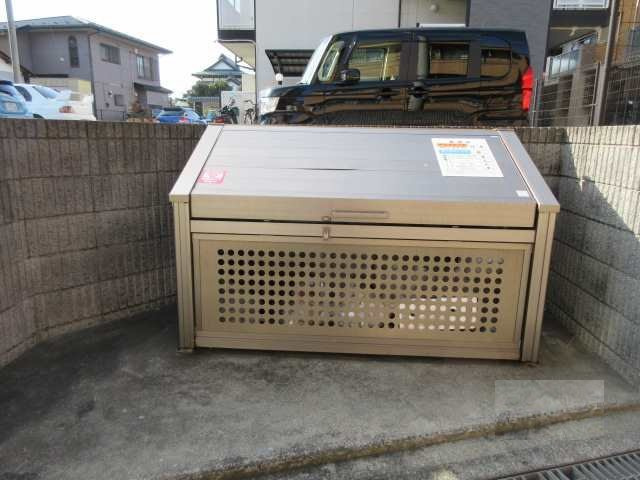 ゴミ捨て場