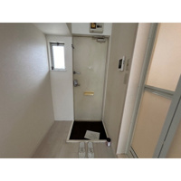 落ち着いた玄関です