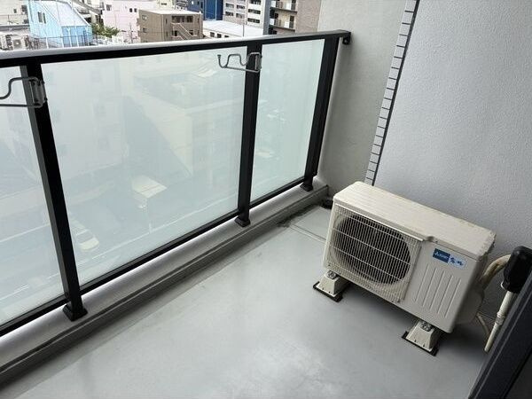 シーズンフラッツ矢場のバルコニー