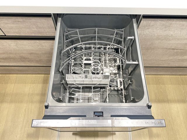 【港区本宮町 限定1邸】ワイド間口/駐車3台のその他|○同仕様施工例　キッチン食洗器