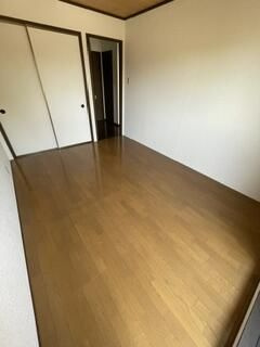 【内装】 | サンドミール | 別号室参考写真(反転)