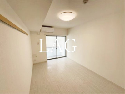 【居間・リビング】 | リブリ　メルシャン夏見 | 洋室のお部屋です。