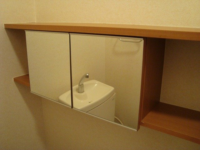 グランディール北野の収納|トイレ収納