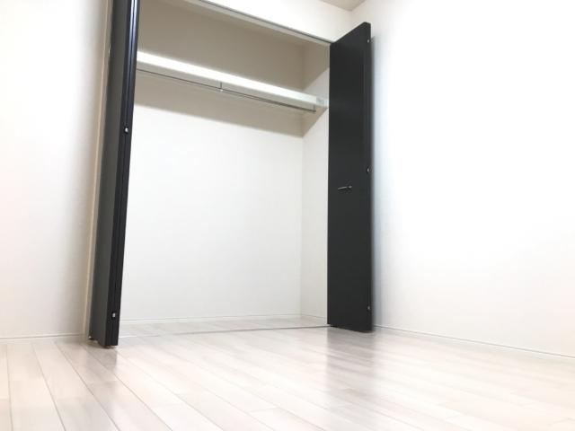 グランディール　ホーク花畑の収納|洋室