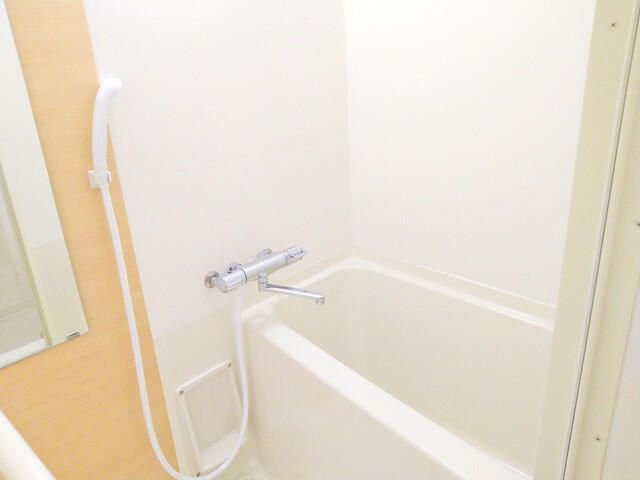 リーテンリュカ西新井の浴室|※同物件参考写真