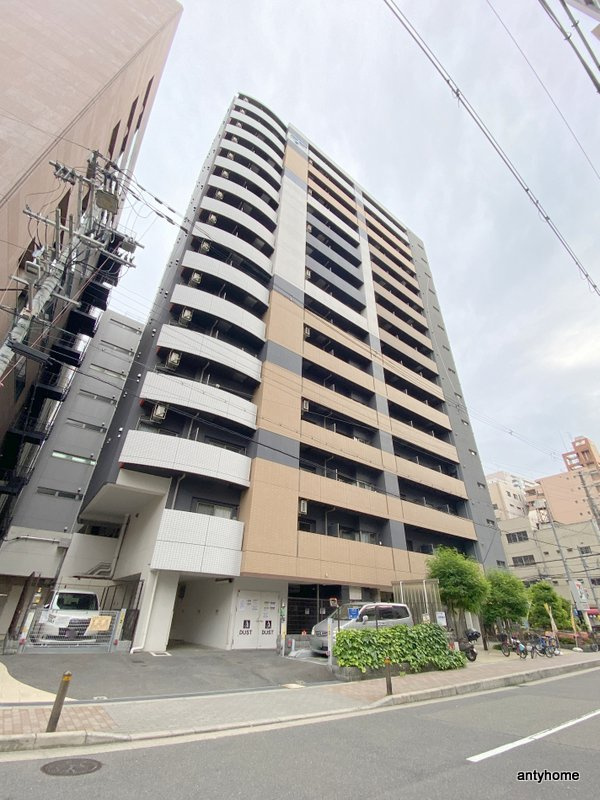 セレニテ本町グランデ　仲介手数料無料の外観