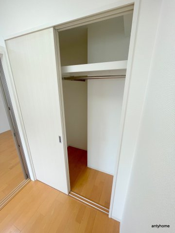 セレニテ本町グランデ　仲介手数料無料の収納