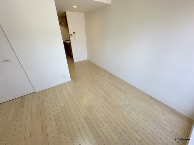 ドゥーエ立売堀　仲介手数料無料の居間・リビング