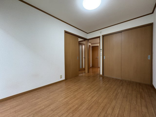 ハイツときわの洋室