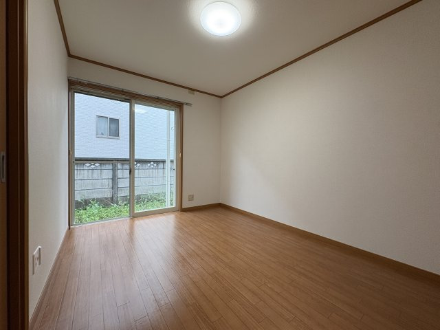ハイツときわの洋室