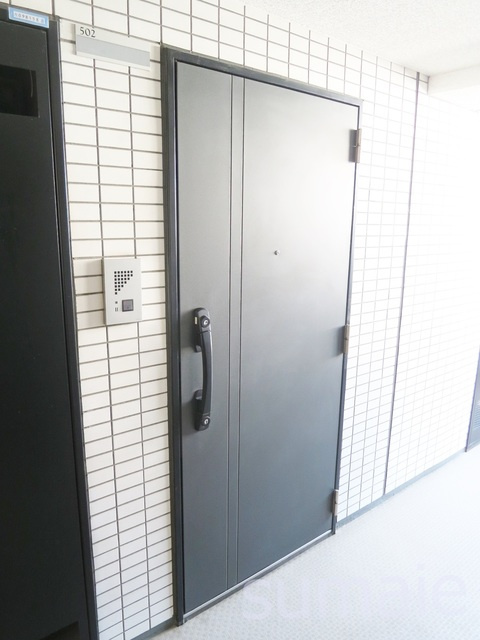 セジョリ王子駅前の玄関|玄関扉です☆