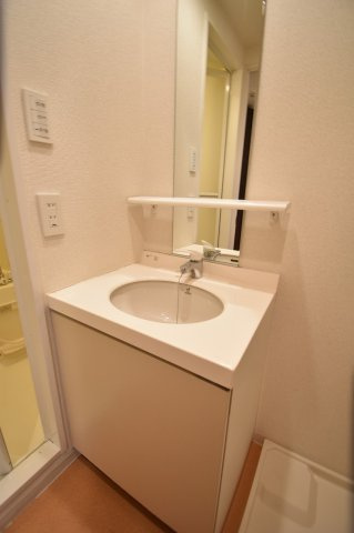 サムティ本町東レジックスの洗面所|※建物内別間取参考写真
