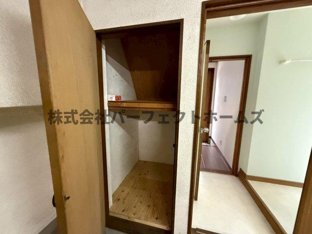 春日町戸建　賃貸の収納|収納豊富です