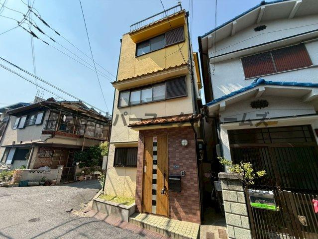 春日町戸建　賃貸の外観|外観も気になるポイント