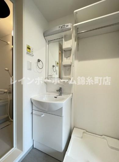 robot home 梅島の独立洗面台