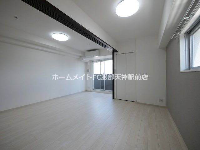 フェルザ福島の洋室