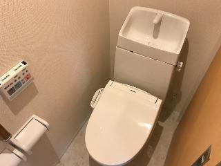ラヴィ・Ｋのトイレ