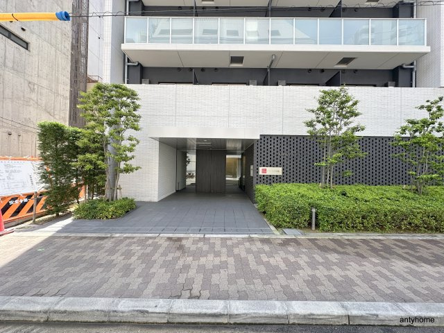 ドゥーエ立売堀　仲介手数料無料のエントランス