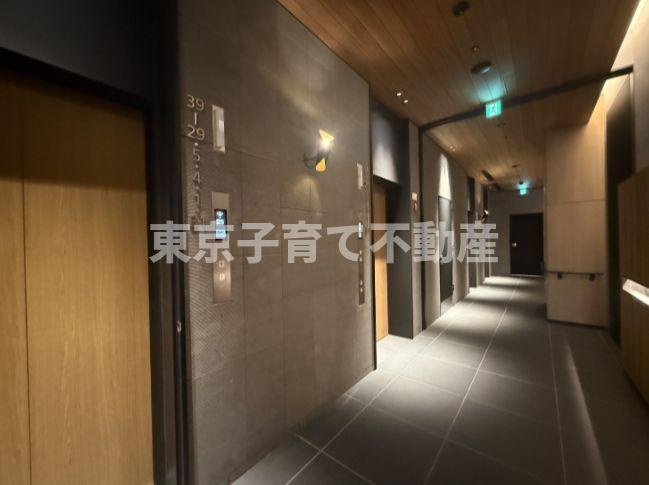 ザ・タワー十条のロビー