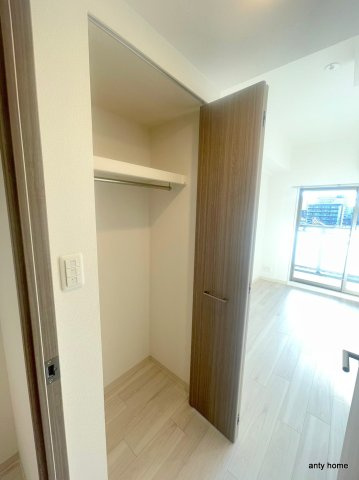 ファステート北大阪ラッセル　仲介手数料無料の収納