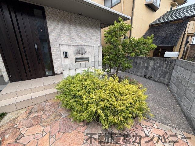 伊予市下吾川の中古戸建の庭|お庭の付いた物件です