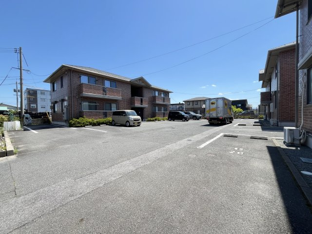プリシェール　C棟の駐車場
