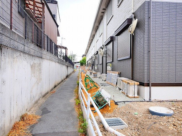 グランヴェール西の京の周辺
