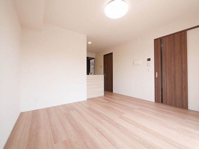 グランヴェール西の京の周辺