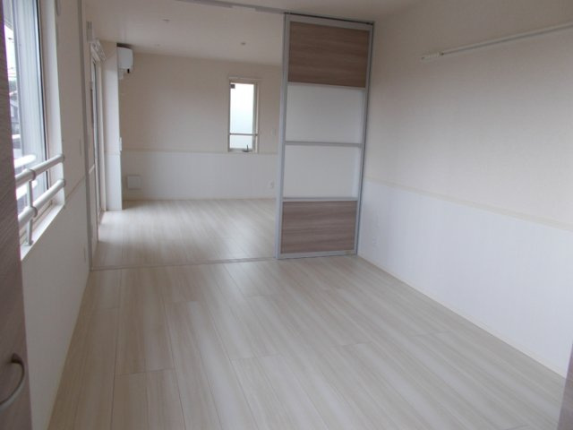 D-houseの内装|洋室２