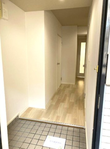 ルミナス甲南の玄関
