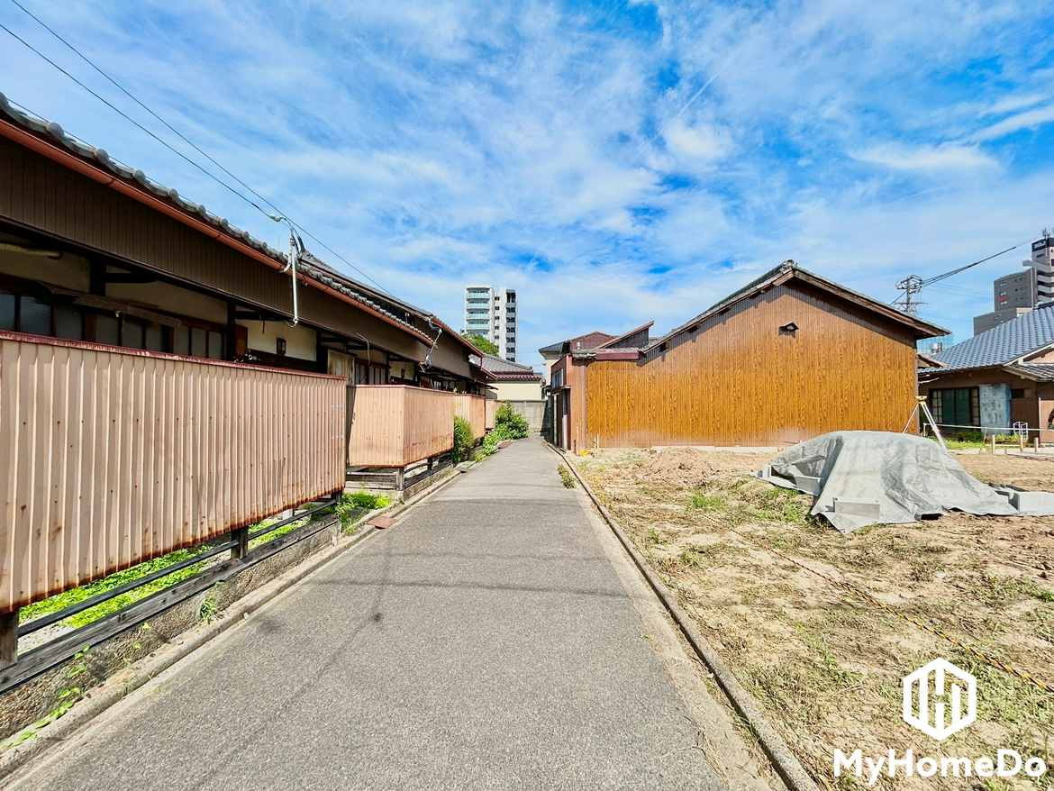 北区下飯田町　2期の前面道路含む現地写真