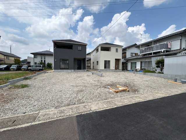 クワイエ　関市貸上町第1　全2区画分譲の駐車場|■駐車場　■ヤマダ不動産　株式会社リライフ　
■夢のマイホーム購入をフルサポートします！