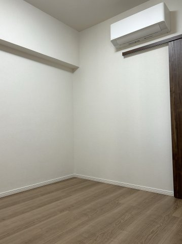 コロネード春日の洋室|※写真は同タイプの別室になります