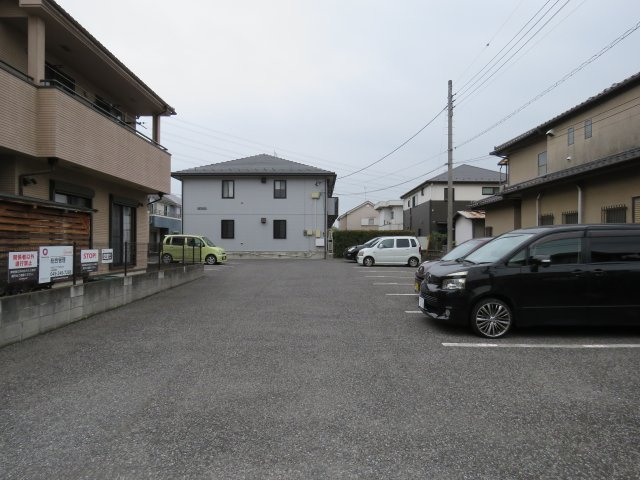 ビスタコートの駐車場