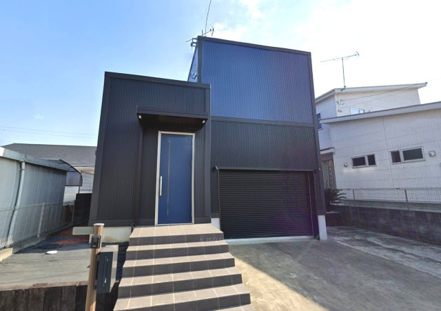 大網白里市みどりが丘　中古戸建の駐車場|平成30年9月築 都市ガス上下水 1LDK+ガレージ電動シッター 駐車3台可 大網小学校徒歩約15分