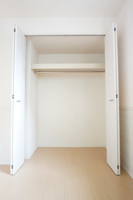 【洋室】 | メゾンドソレイユＤ 
