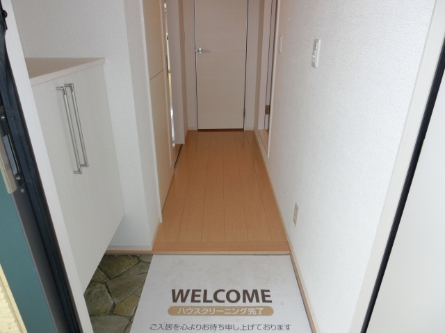 ピアフローラの玄関