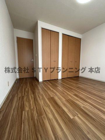 仲介手数料0円！ファミールBの洋室