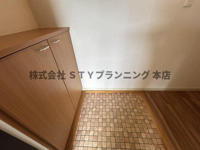 仲介手数料0円！ファミールBの玄関