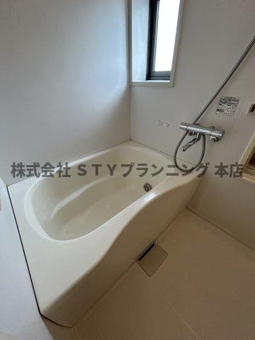 仲介手数料0円！ファミールBの浴室