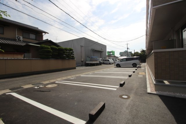 パームツリーＣの駐車場