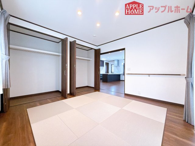 [中古住宅] 深谷市田中 1期の和室|居室は全室収納あり！たっぷりある収納活用でお部屋もキレイを保てます♪
