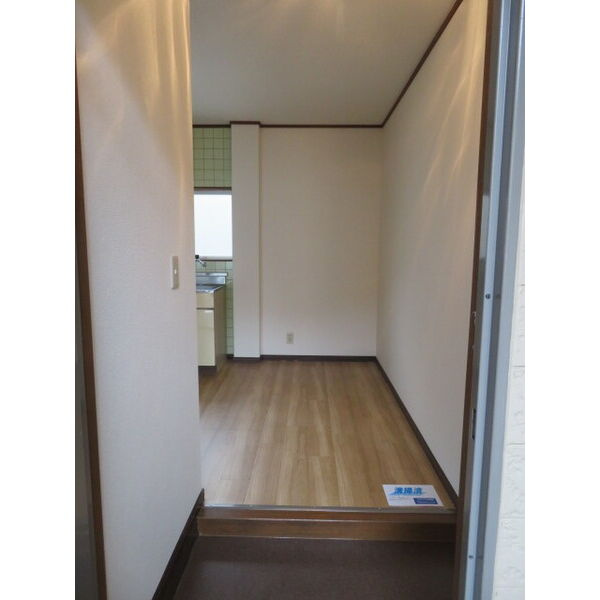 池田ハイツの玄関