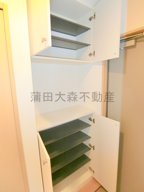 レアルタの設備|玄関収納