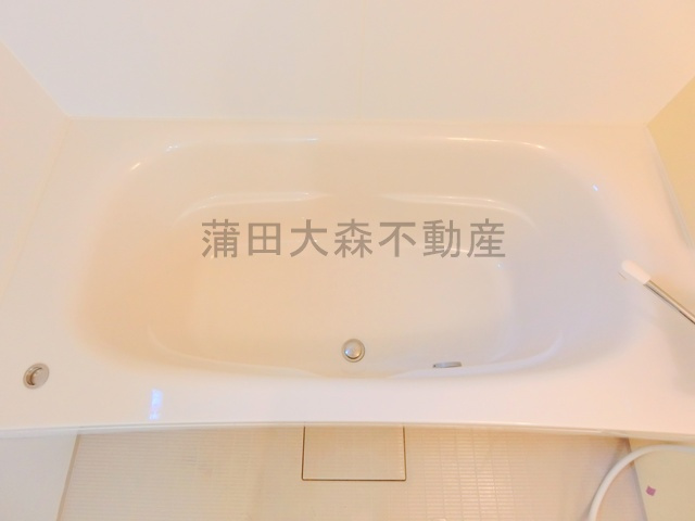レアルタの浴室